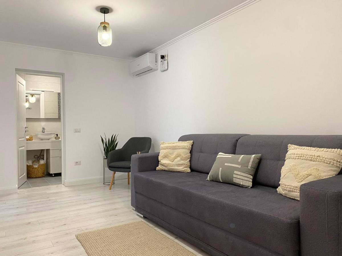 Cosy Apartments & Bistro Pufesti מראה חיצוני תמונה