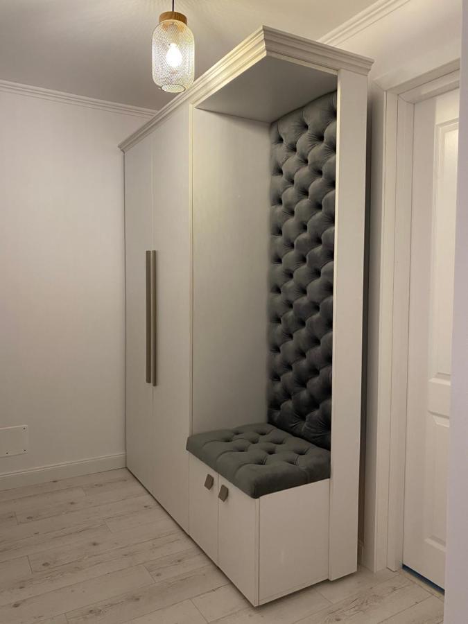 Cosy Apartments & Bistro Pufesti מראה חיצוני תמונה