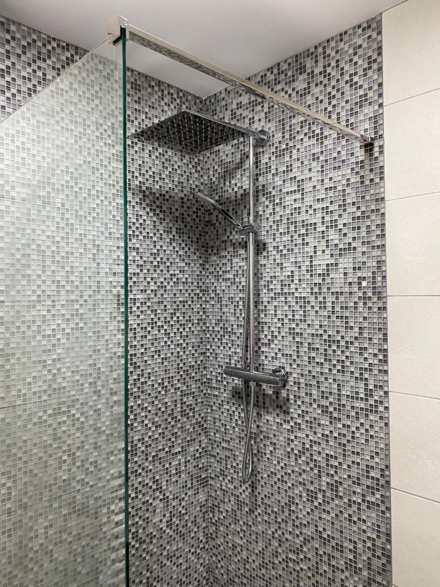 Cosy Apartments & Bistro Pufesti מראה חיצוני תמונה