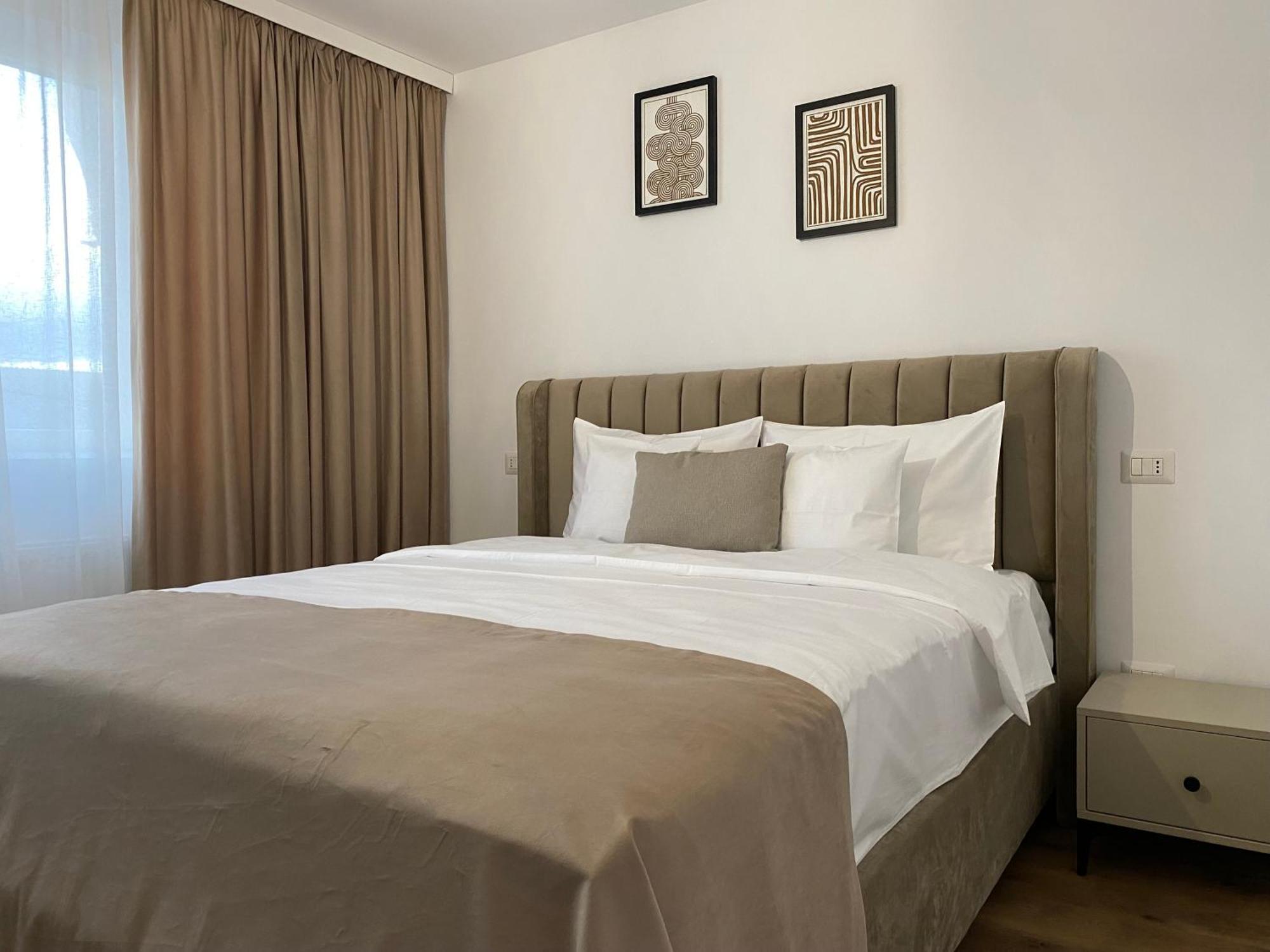 Cosy Apartments & Bistro Pufesti מראה חיצוני תמונה