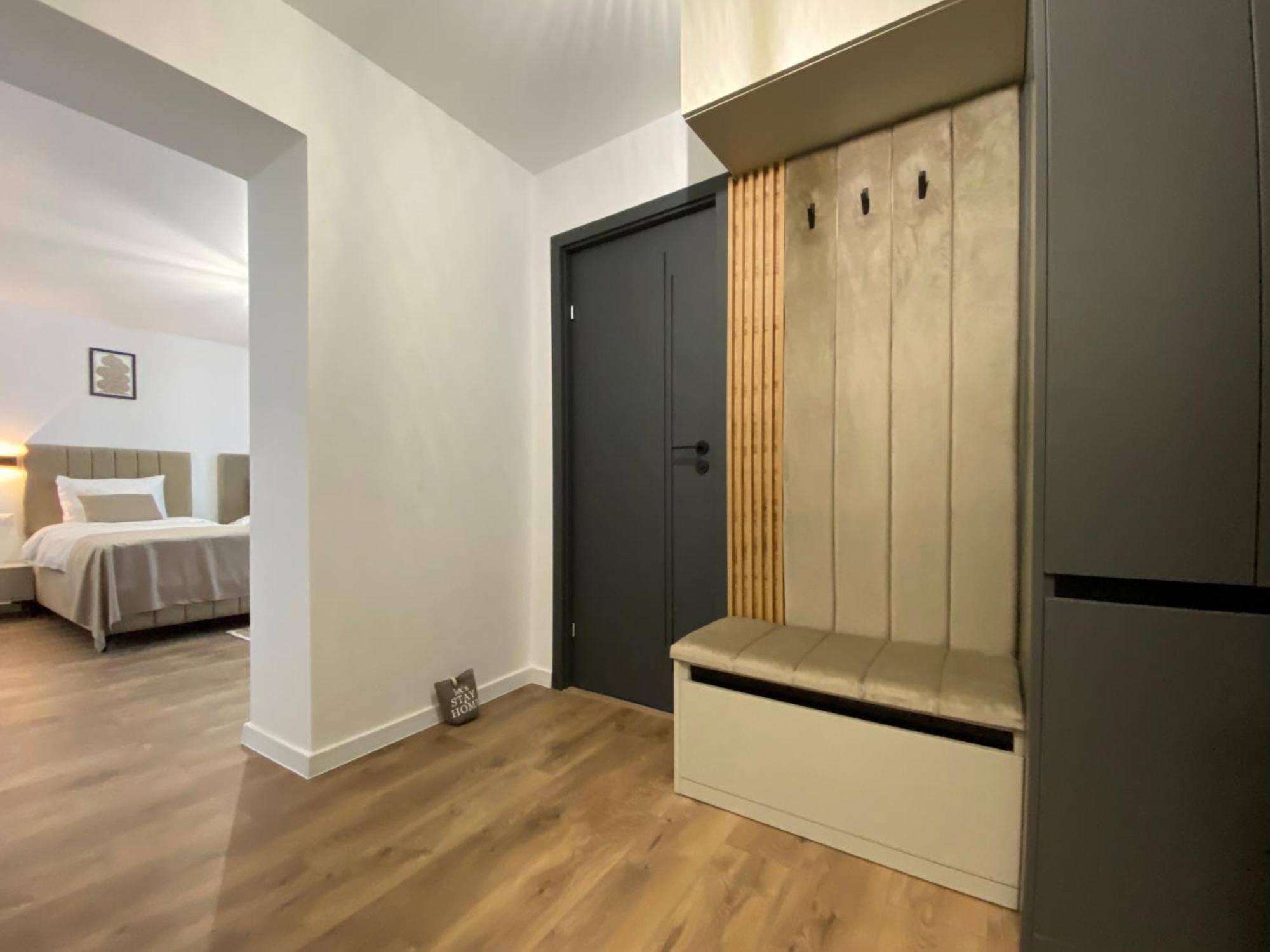 Cosy Apartments & Bistro Pufesti מראה חיצוני תמונה